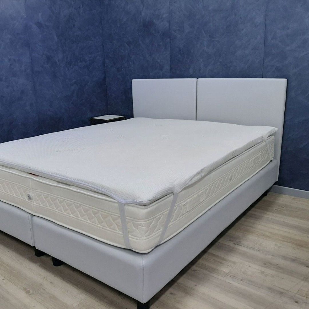 Topper correttore Matrimoniale 160x190cm in 100% memory foam 5cm di altezza con elastici